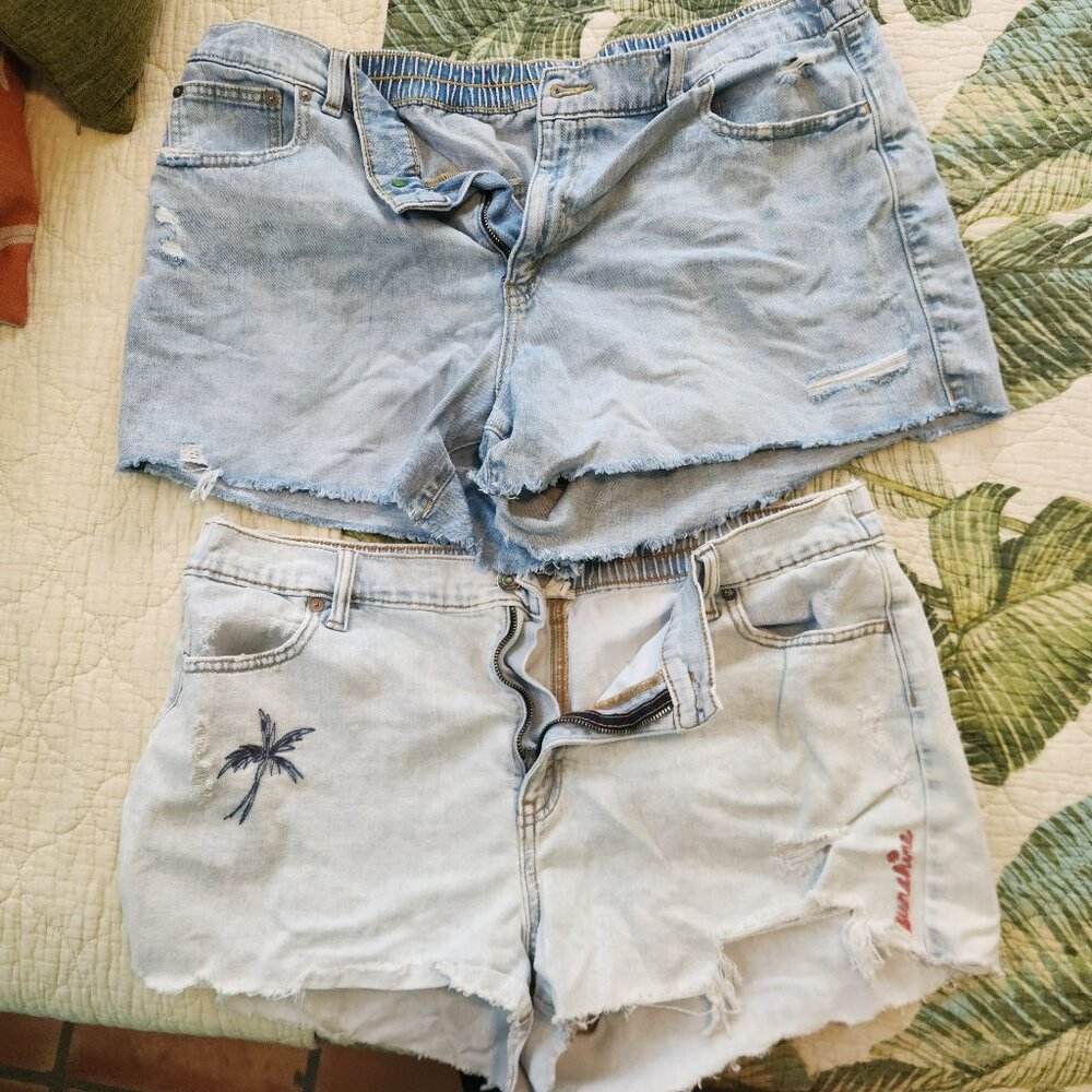 3 Pairs of Aerie Dream Short